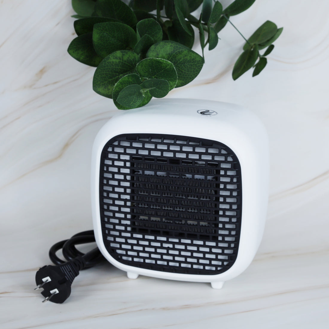 CLEARANCE (NO REFUND/ NO RETURN) - Zurno Mini Heater Fan