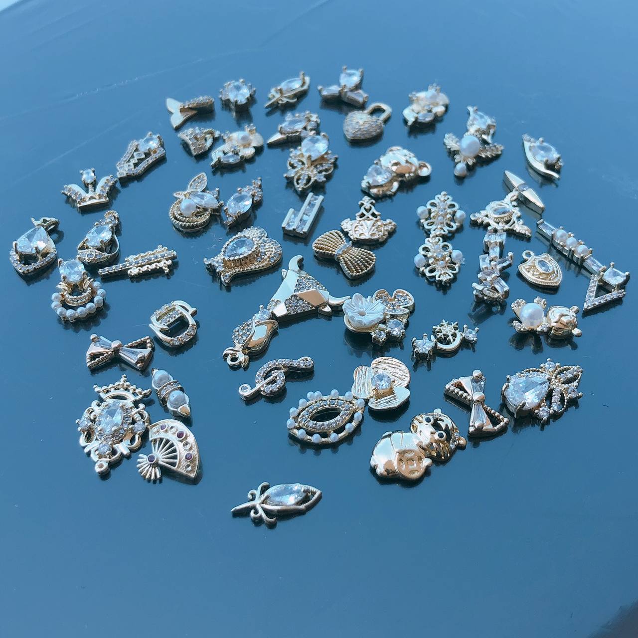 CLEARANCE (NO REFUND/ NO RETURN) - Nail Art Zircon Charm Mix Design - 100 pcs/bag