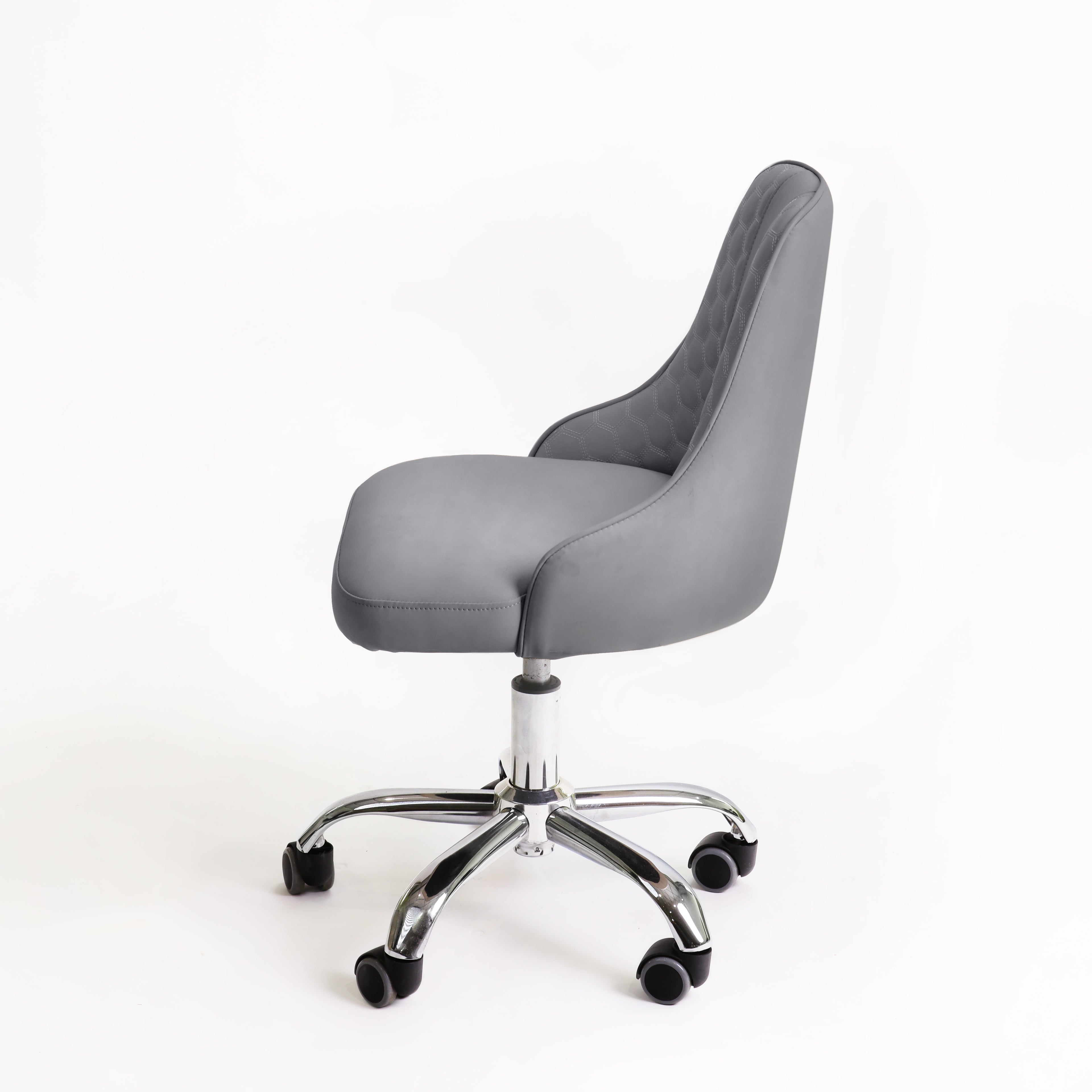 Oliver Stool - Tech Chair